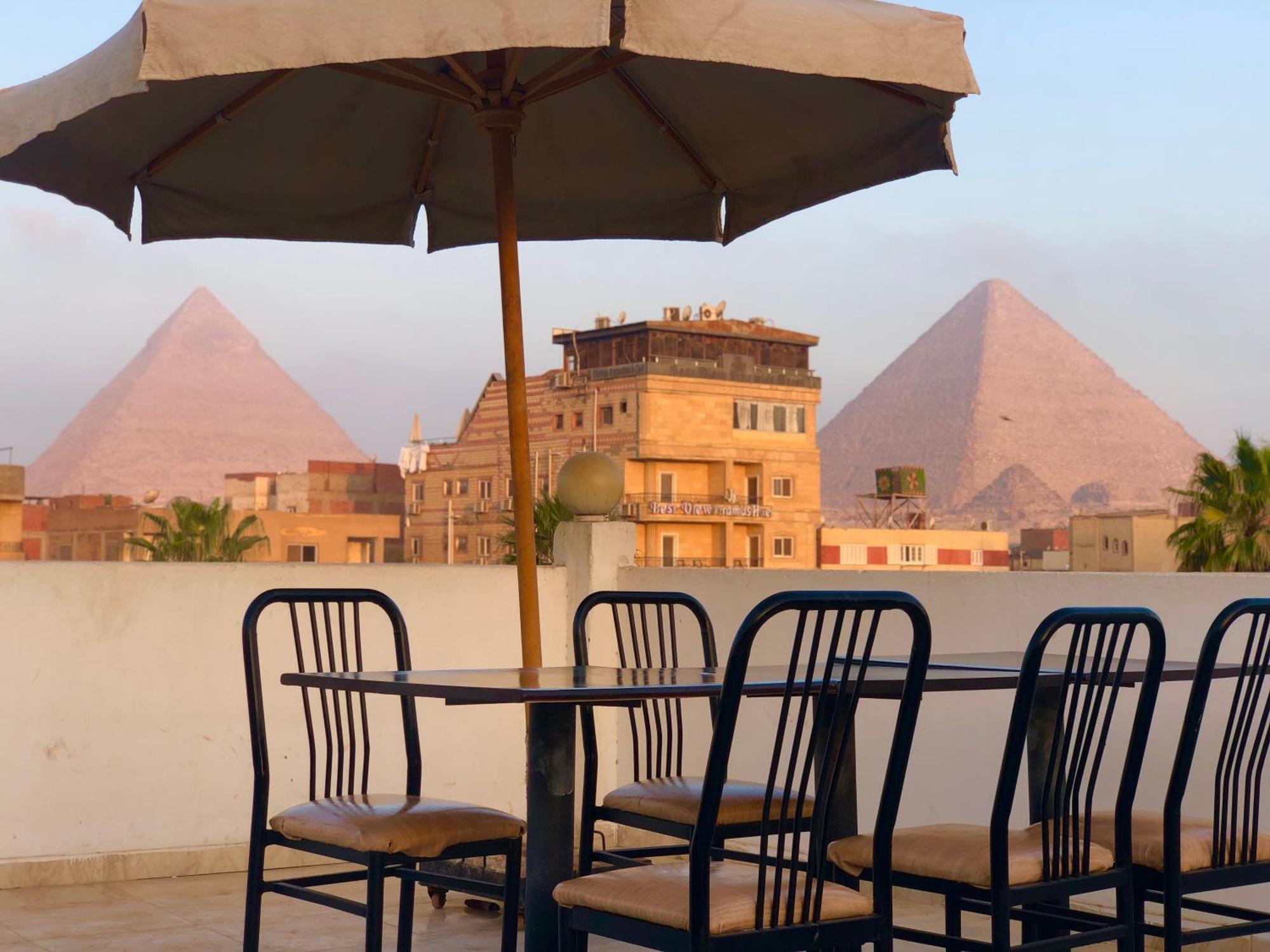 Matto Pyramids Inn Kafret el-Gabal Kültér fotó